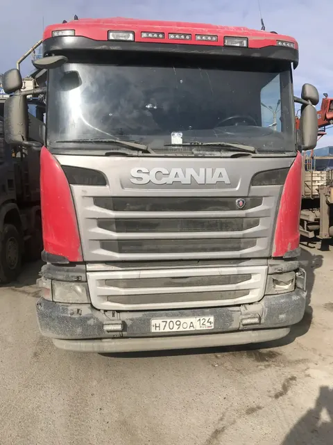 Тягач седельный Scania G400CA6X4HSA, 2016г.в., г/н Н709ОА124, VIN 9BSG6X40003895886, номер кузова отсутствует, номер шасси 9BSG6X40003895886, номер двигателя 8284874, цвет красный. Полуприцеп самосвал SCHMITZ CARGOBULL 90843, 2020 г.в., г/н НВ212124, VIN X1Y908430R1315423, номер кузова отсутствует, номер шасси WSM00000001315423, цвет синий. Начальная цена продажи 11 130 060,00 руб., в т.ч. НДС 2007060 руб. Задаток 1669520 руб.