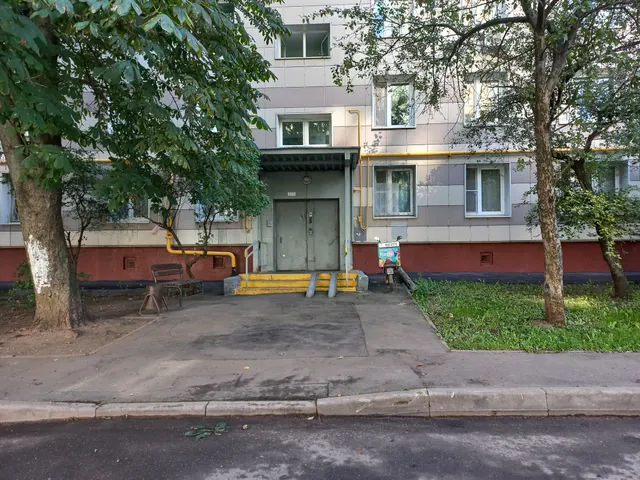 Продажа имущества, находящегося в собственности города Москвы, жилое помещение по адресу: г. Москва, Нагатинская наб., д. 12, к. 3, кв. 250, ком. 2, площадью 18,6 кв. м (этаж № 9), кадастровый номер: 77:05:0004002:7114