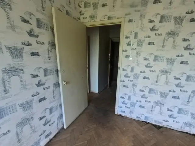 Продажа имущества, находящегося в собственности города Москвы, жилое помещение по адресу: г. Москва, пр-зд Черницынский, д. 4, кв. 18, общей площадью 38,5 кв. м (этаж № 5), кадастровый номер: 77:03:0002012:3618