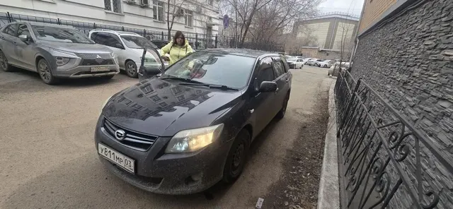 Транспортное средство Toyota Corolla Fielder, 2009 года выпуска, цвет - черный, номер кузова NZE144-9021535, государственный номер У811МР03.