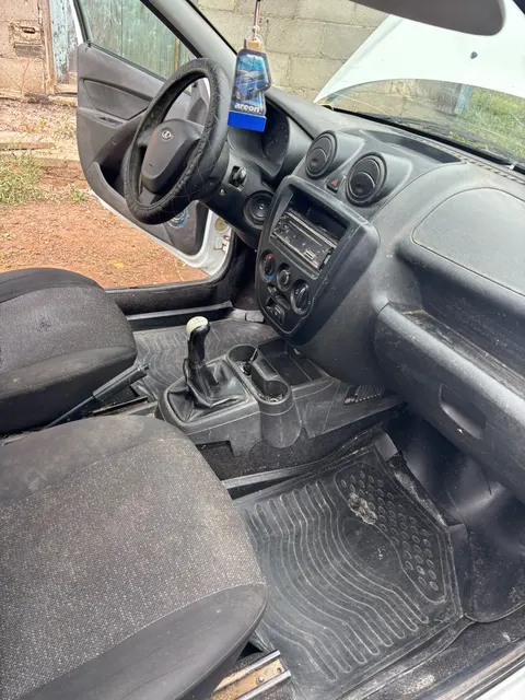 LADA 219010