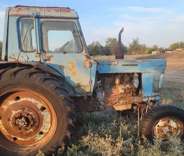 Трактор МТЗ-80, с заводским номером (рамы) № 14594, номер двигателя №1002015
