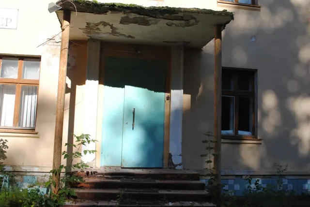 Нежилое помещение площадью 946,6 кв.м, кадастровый номер 37:23:060219:156, по адресу: Ивановская область, г. Вичуга, ул. Ленинская, д. 6, пом. 1001