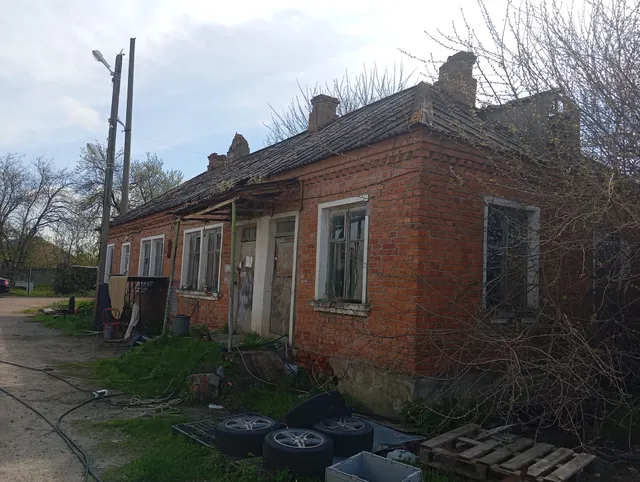 Право заключения договора аренды нежилого здания (Контора) с кадастровым номером 23:12:0601044:467, общей площадью 90,0 кв. м, расположенного по адресу: Россия, Краснодарский край, Кореновский район, г. Кореновск, пер. Гвардейский, д. 1