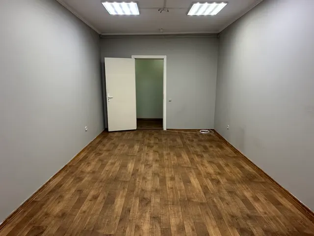 на право заключения договора аренды нежилого помещения, расположенного по адресу: 191186, Санкт-Петербург, улица Казанская д.8-10, литер А, помещение 1-Н, площадью 94,9 кв.м., кадастровый номер 78:31:0001231:2427