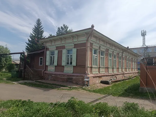 Нежилое помещение площадью 208,3 кв.м, расположенное по адресу: Новосибирская область, г. Куйбышев, ул. Куйбышева,  дом 22
