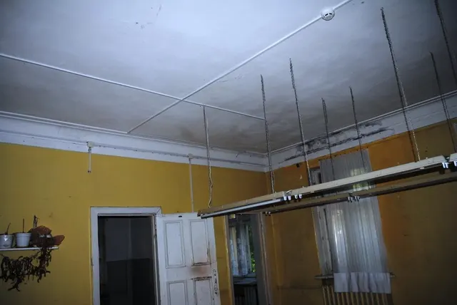 Нежилое помещение площадью 946,6 кв.м, кадастровый номер 37:23:060219:156, по адресу: Ивановская область, г. Вичуга, ул. Ленинская, д. 6, пом. 1001