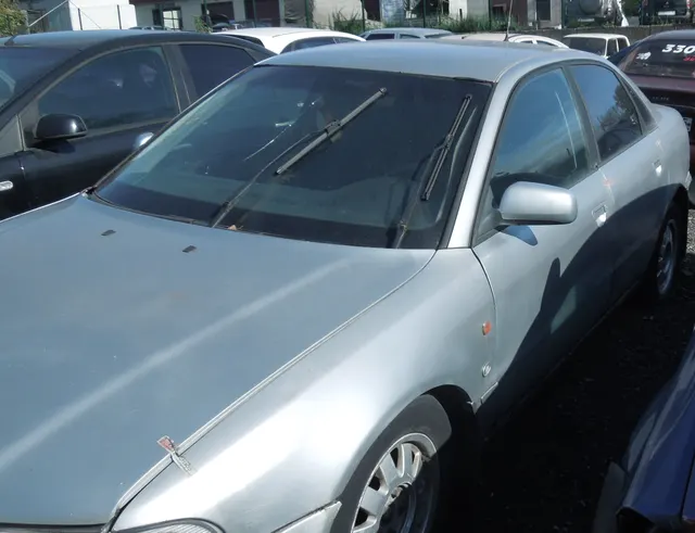 Автомобиль марки "Ауди А4", VIN WAUZZZ8DZVA018462