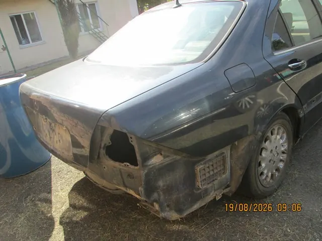 Легковой автомобиль марки «MERCEDES-BENZ S-320», 1999 года выпуска