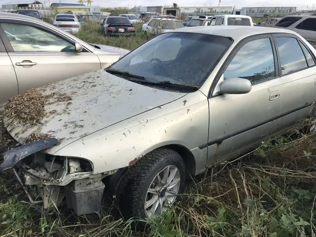 Реализация по прямому назначению: 1. TOYOTA TANK, ГРЗ М733ХС 154,  2017г.в, номер кузова: М900А-0134540 (легковой седан,отсутствует двигатель) 2.Тойота Корона Премио, ГРЗ С629 НО 154 2000г.в., двигатель №7АН893627, кузов № АТ211-0118231 (отсутствуют передние фары,решетка радиатора, аккумулятор,документы, ключи в наличии) 3.TOYOTA CARINA, ГРЗ А014ХТ 154 ,номер кузова ST1906030337( отсутствуют фары, решетка,бампер, аккумулятор, салон разукомплектован, документы, ключи в наличии)