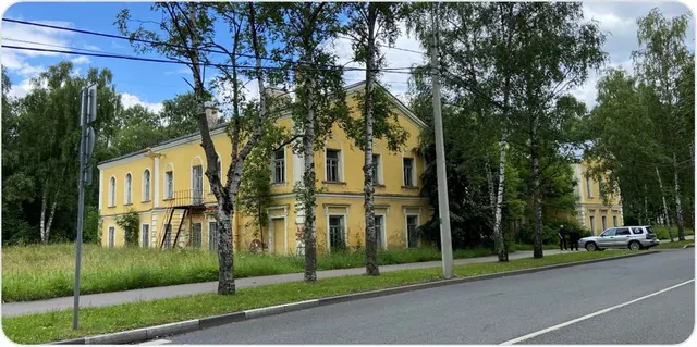 Продажа находящегося в фед.соб-ти объекта недвижимого имущества площадью 1 843,1 кв.м (кад. номер 78:40:0019306:10), адрес: город Санкт-Петербург, внутригородское муниципальное образование города федерального значения Санкт-Петербурга город Петергоф, Собственный проспект, д. 3, лит. А, с одновременным предоставлением в аренду находящегося в фед. соб-ти земельного участка площадью 11 806 кв.м (кад.номер 78:40:0019306:2), на котором расположен такой объект недвижимого имущества