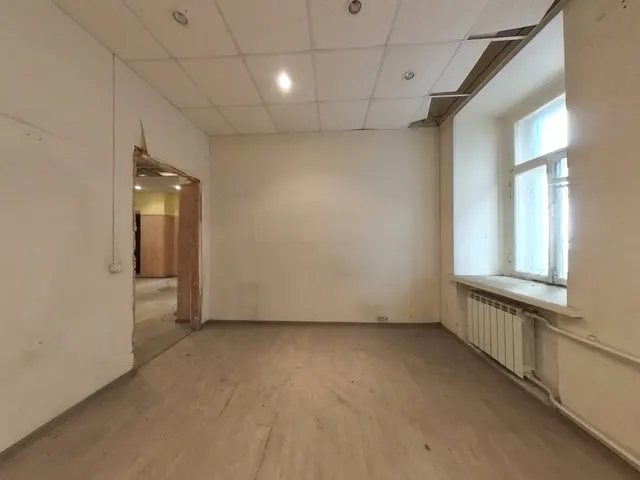 Продажа имущества, находящегося в собственности города Москвы, жилое помещение по адресу: г. Москва, пер. Большой Толмачёвский, д. 4, кв. 5, площадью 94,3 кв.м (Этаж № 1), кадастровый номер: 77:01:0002016:1621