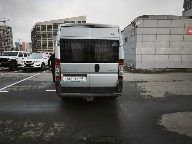 Продажа транспортного средства Пассажирский фургон L2H2M1 (VIN) Z8PL2H2M1BA000174