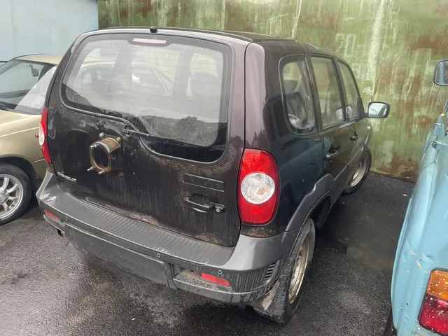 Продажа автомобиля CHEVROLET NIVA, 212300-55, 2011 года выпуска
