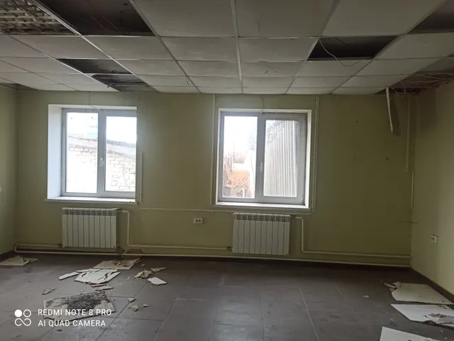 Нежилое помещение, с кадастровым № 74:31:0000000:2367, общей площадью 53,4  кв. м, расположенное по адресу: Челябинская область, р-н Коркинский, р.п. Роза, ул. Кемеровская, д. 2 пом. 1