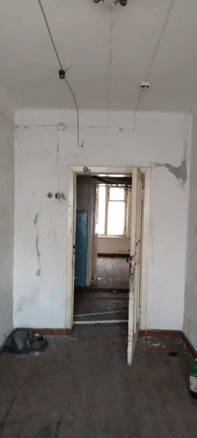 нежилое здание, находящееся в муниципальной собственности с кадастровым номером 74:33:1314001:965, площадью 645,3 кв.м. и земельный участок с кадастровым номером 74:33:1314001:393, площадью 714 кв.м., категория земель: земли населенных пунктов - вид разрешенного использования: занимаемый нежилым зданием, расположенные по адресу: Челябинская область, город Магнитогорск, улица Ухтомского, дом3, корпус «а».
