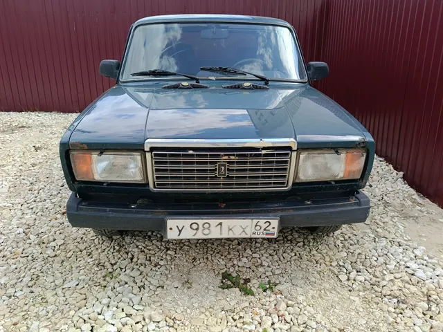 легковой автомобиль ВАЗ 21074 LADA 2107 идентификационный номер (VIN) XTA21074072612138, год изготовления ТС – 2007, мощность двигателя – 74 л.с., цвет кузова – темно-зеленый.