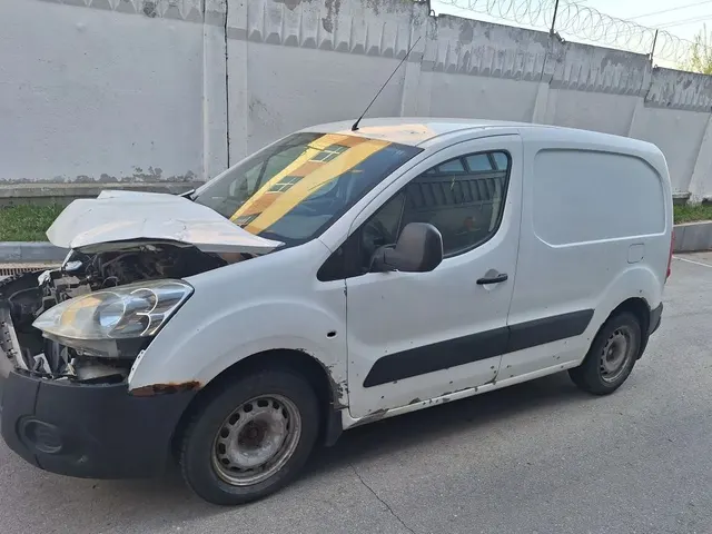 Транспортное средство «PEUGEOT PARTNER»: