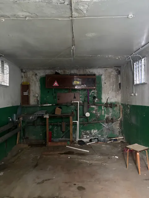 Нежилое помещение,  Н-4, площадью 21,5 кв.м., расположенное по адресу: Республика Коми, г. Усинск, ул. 60 лет Октября, д. 6а, кадастровый номер 11:15:0102017:1326