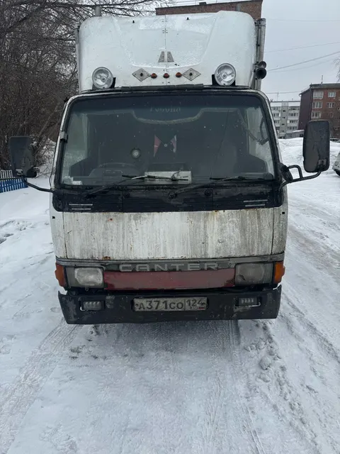 Грузовой фургон MITSUBISHI Canter, 1989г.в., г/н A371CO124, VIN отсутствует, номер кузова отсутствует, номер шасси FE335EV-440273, номер двигателя 888930, цвет белый. Начальная цена продажи 512 550 руб. Задаток 76900 руб.