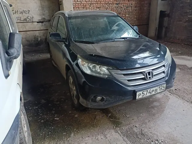 Легковой автомобиль универсал Honda CR-V, 2013 г.в., г/н Р574PB124, VIN 1HGRM4890DL510114, номер кузова 1HGRM4890DL510114, номер двигателя 2003809, цвет черный. Начальная цена продажи 1 281 600 руб. Задаток 192250 руб.