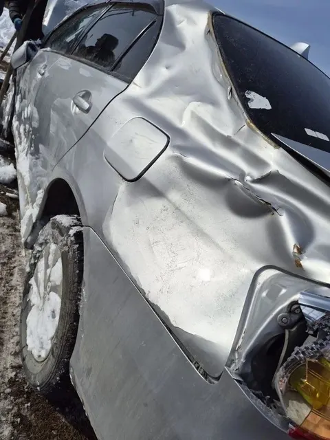 Автомобиль марки  TOYOTA COROLLA  AXIO с г/н У847КО14