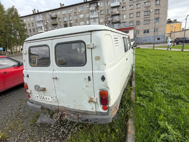 Автомобиль УАЗ-390902, регистрационный номер К006КУ10