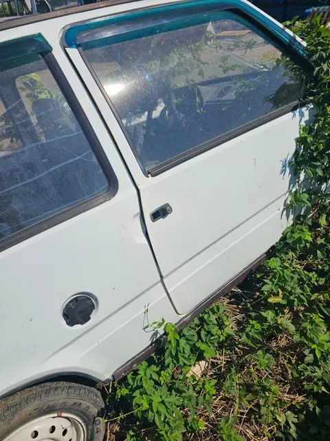 Автомобиль ВАЗ 11113 белого цвета, VIN XTJ11113020072851, без г.н. Документы отсутствуют.