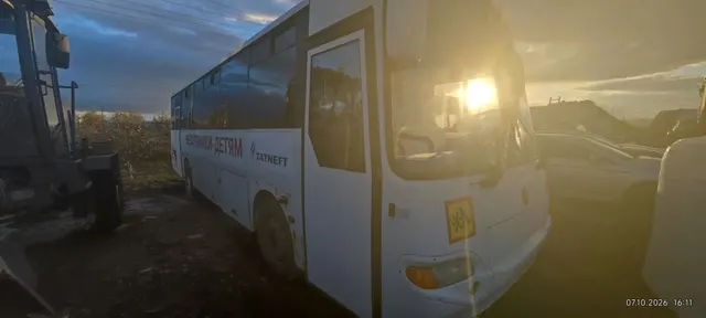 ЛОТ 1.  Автобус