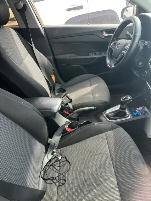 Автомобиль Hyundai solaris, год выпуска не установлен, г/н Е451СМ95.