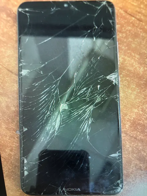 Сотовый телефон марки "Nokia" — 1 шт.