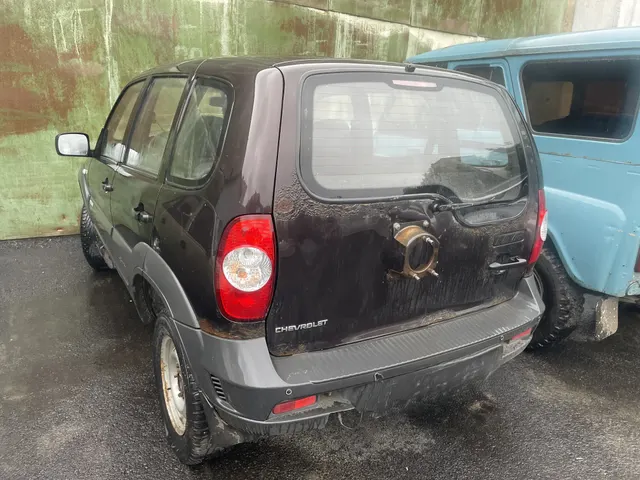 Продажа автомобиля CHEVROLET NIVA, 212300-55, 2011 года выпуска