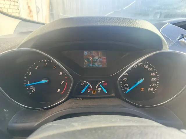 Автомобиль  «FORD KUGA»