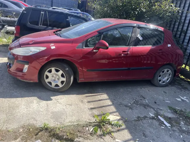 Автомобиль Пежо 308 г.н. К 979 ТТ 196, 2011 г. в., VIN Z8T4C5FS9BM004274
