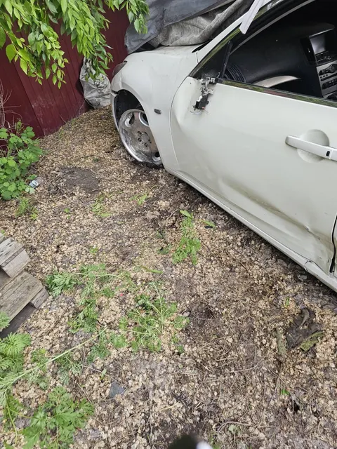 NISSAN SKYLINE