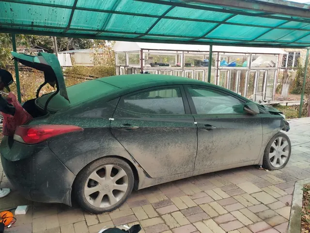 А/м Hyundai Elantra, г/н А461КР30, 2012 г/в, VIN KMHDH41EBDU609396. 1 шт