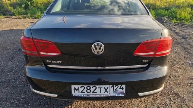 Автомобиль Фольксваген Пассат, г/н М282ТХ124, 2011 г.в., VIN WVWZZZ3CZCP002281, двигатель № 843781, цвет черный. Машина не на ходу, акпп в аварийной режиме, двигатель не заводится. Автомобиль длительное время находился под воздействием воды в багажнике и салоне. Элементы коррозии по задней части автомобиля.данное  имущество обращено в доход государства(Документы отсутствуют).Находится в Новоселовском районе.