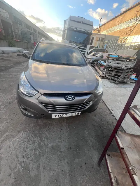Автомобиль  HYUNDAI TUCSON,  2010 г.в.