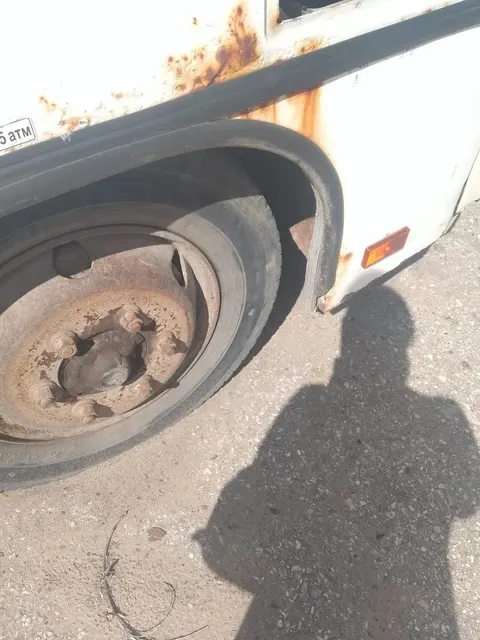 Автобус, ПАЗ 320302-11, год изготовления – 2015, модель № двигателя 4HV1  421435, шасси отсутствует, кузов № Х1М32032МF0001036, цвет кузова белый, тип двигателя газовый, экологический класс четвертый, изготовитель ООО «Павловский автобусный завод» Россия, идентификационный номер (VIN) Х1М32032МF0001036, паспорт транспортного средства (ПТС) 52 ОК 464175 выдан 27.11.2015 г. ООО «Павловский автобусный завод»