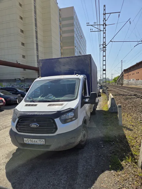Автомобиль (фургон грузовой бортовой) Ford Transit, 2017 г.в., г/н Н516АК154, VIN: Z6FDXXESGDHE81297, белого цвета (арест)