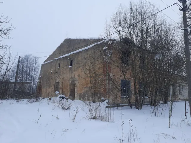 Нежилое здание (бывший военкомат)