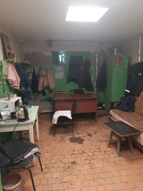 Нежилое помещение № 1, общей площадью 117 кв. м, расположенное в подвале жилого пятиэтажного кирпичного дома находящегося по адресу: г. Чебоксары,                      ул. Б. Хмельницкого, 72.