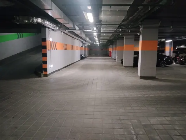 Продажа имущества, находящегося в собственности города Москвы, нежилое помещение по адресу: г. Москва, ул. Народного Ополчения, д. 11, площадью 11,1 кв.м, машино-место 100, (Подземный этаж № -2), кадастровый номер: 77:08:0010011:5256