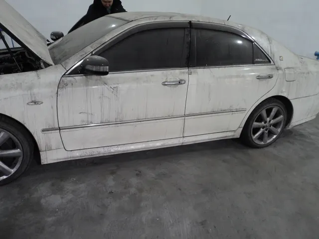 Транспортное средство марки «TOYOTA CROWN ATHLETE», 2006 года выпуска, VIN (номер кузова) GRS184-0011559.