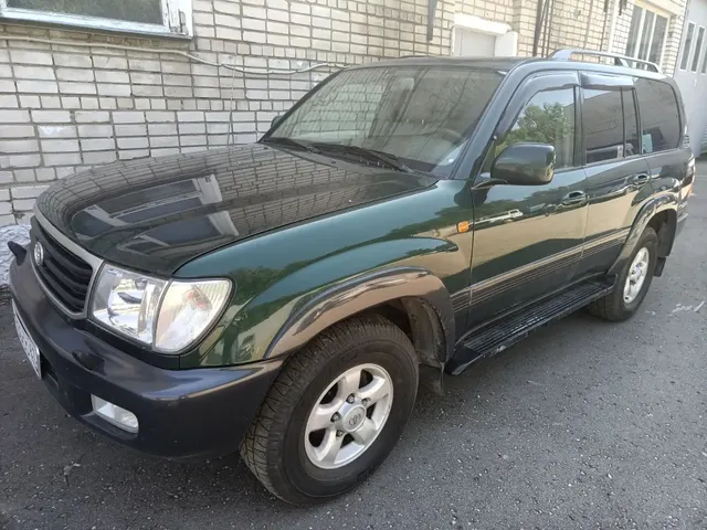 Автомобиль легковой универсал марки Тойота Ленд Крузер, паспорт транспортного средства 67 РЕ 479926 выдан 20.03.2020 Отд. № 4 МОРЭР ГИБДД УМВД России по Смоленской области, год изготовления ТС 1999, идентификационный номер (VIN) JT111WJA005004245, категория ТС В/М1, модель, № двигателя 2UZ 0139254, шасси (рама) № JT111WJA005004245, кузов (кабина, прицеп) № отсутствует, цвет кузова (кабины, прицепа) зеленый