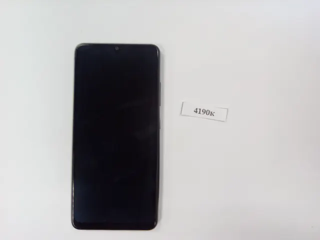 Сотовый телефон "Samsung"