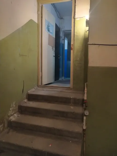 Нежилое помещение  (1-й этаж) кадастровый номер  34:34:030077:1168. Площадь объекта -9,6 кв.м. Волгоград, Дзержинский район, б-р 30-летия Победы, д. 20, помещ. I