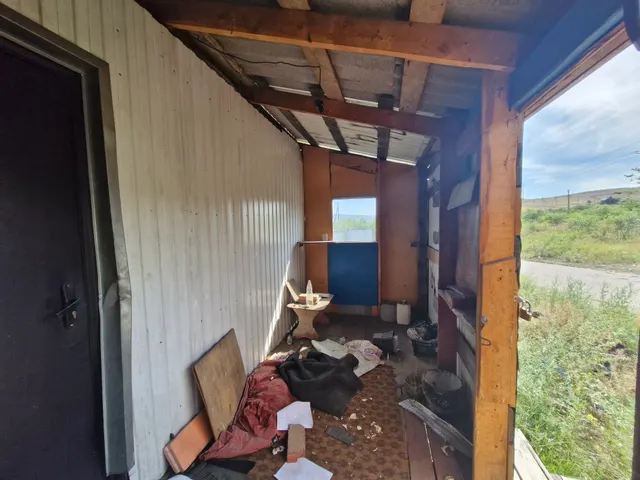 - квартира, назначение: жилое; - кадастровый номер: 03:08:310101:2771; - площадь: 26,6 кв.м; - расположенная по адресу: Республика Бурятия, Иволгинский район, с. Сотниково, ул. Геологическая д.1 кв.3;