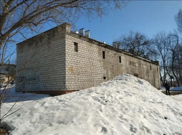 Право заключения договора купли-продажи муниципального имущества: нежилое здание (кадастровый номер 59:40:0011301:199), общей площадью 117,8 кв.м., расположенное по адресу: Российская Федерация, Пермский край, Чернушинский район, г. Чернушка, ул.Ленина.д.99