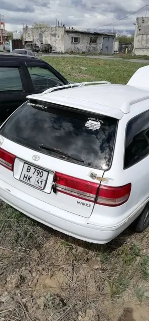 Автомобиль "Тойота Марк II КУАЛИС", гос.номер В 790НК 41Rus. (ключи от ТС)